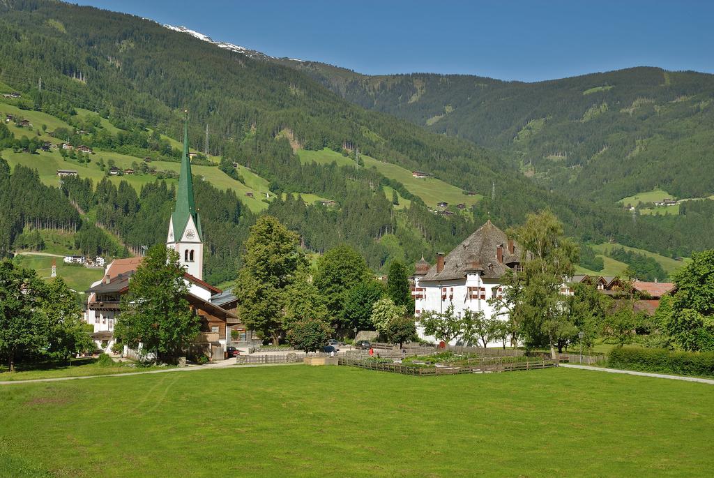 Hotel Tipotsch Stumm Exterior photo